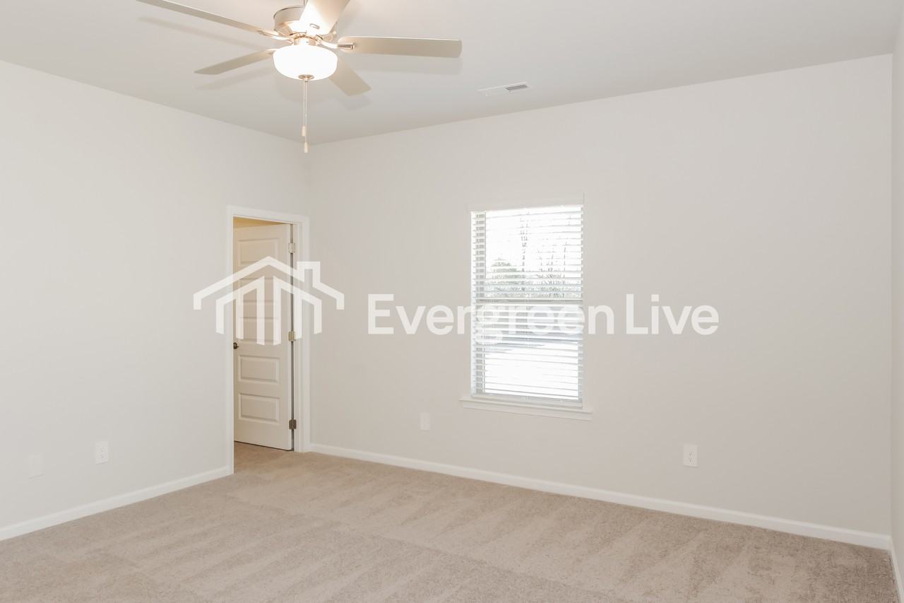 14761 Mountain Stream Dr - Photo 7 of 15