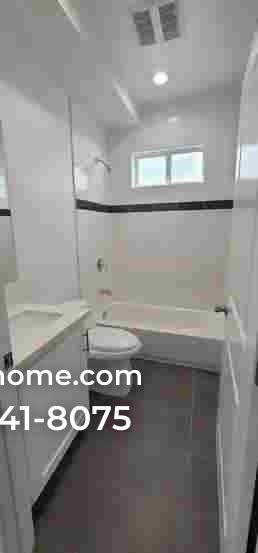 3918 Brighton Ave - Photo 4 of 36