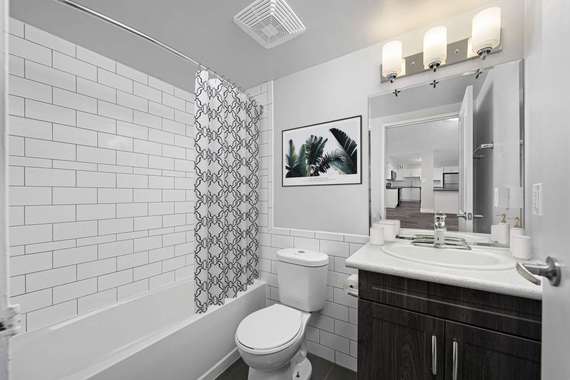 2240 Weston Rd. - Photo 6 of 25