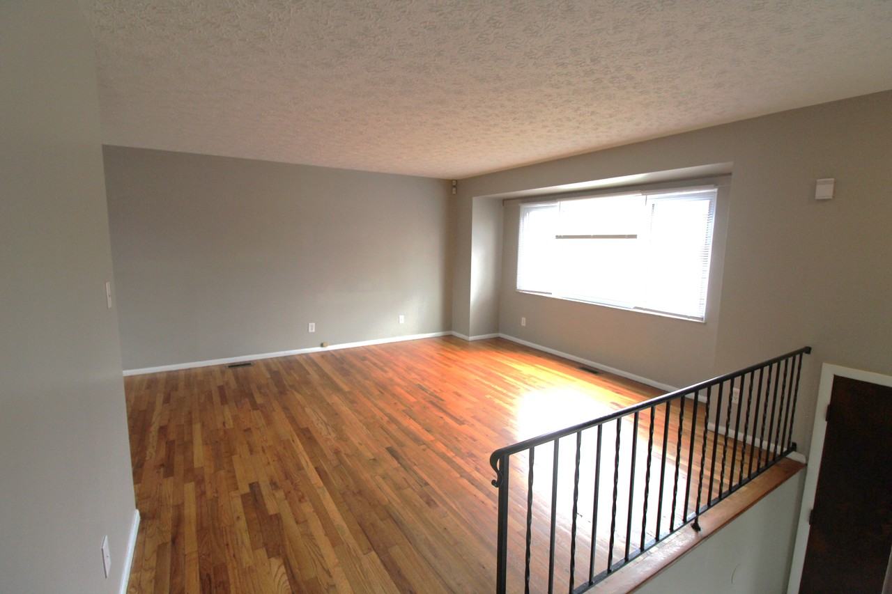 2928 Landon Drive - Photo 4 of 28