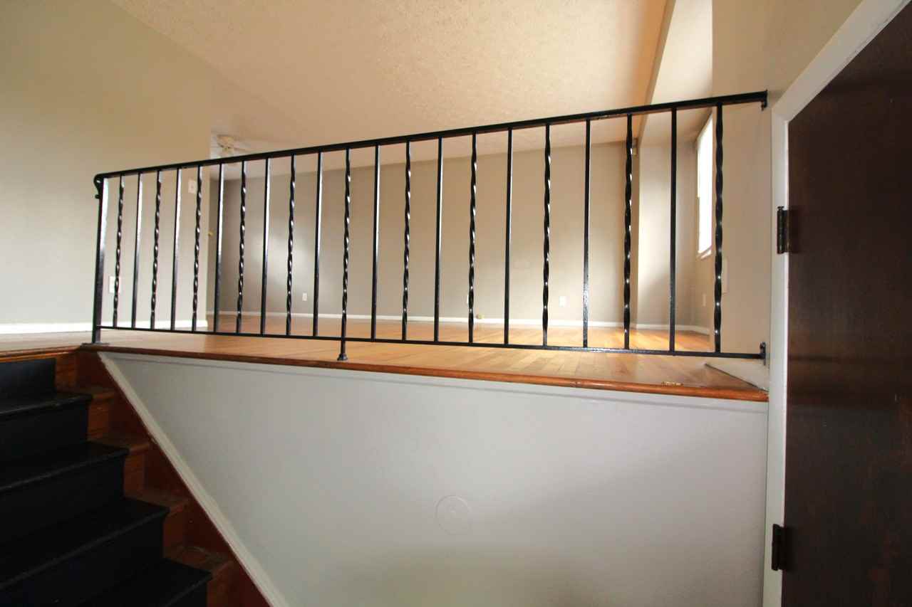 2928 Landon Drive - Photo 3 of 28