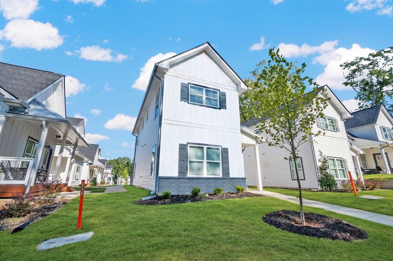 Ruth Street Cottages - Photo 2 of 43