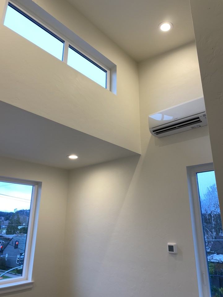 2380 Willamette Street #A - Photo 3 of 16