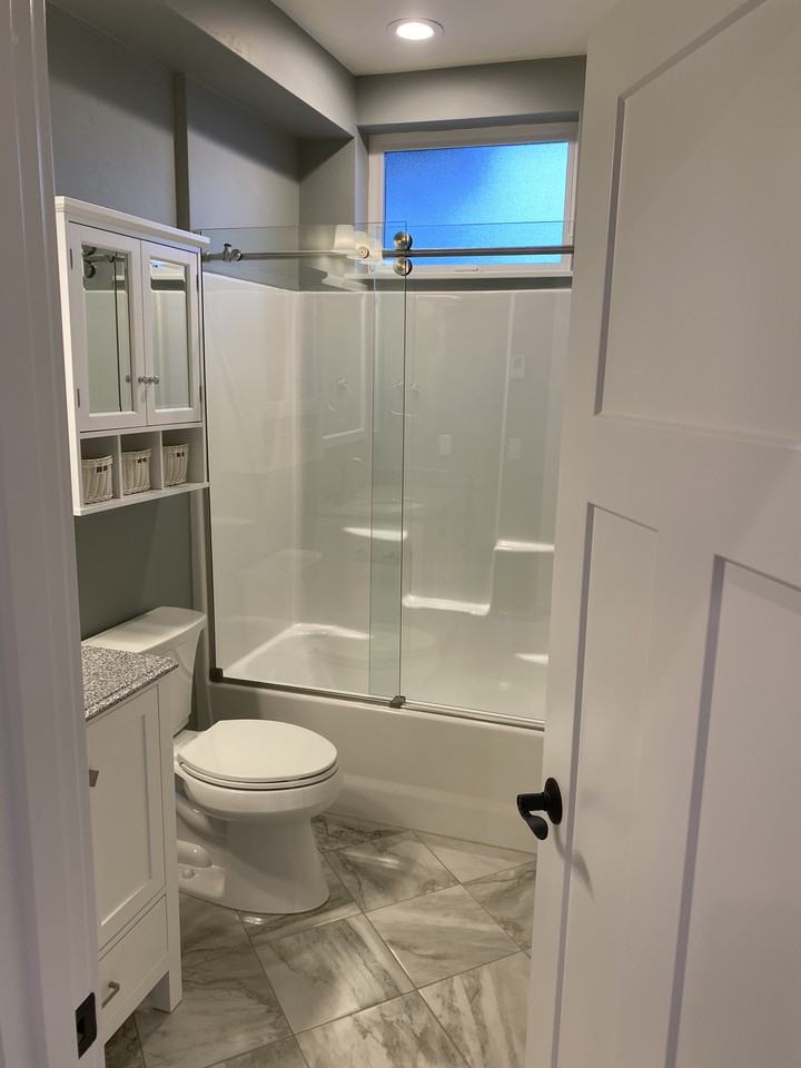 2380 Willamette Street #A - Photo 5 of 16