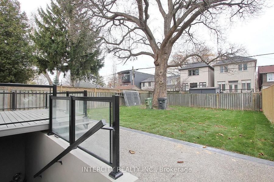 33 Murrie Street - Photo 2 of 25