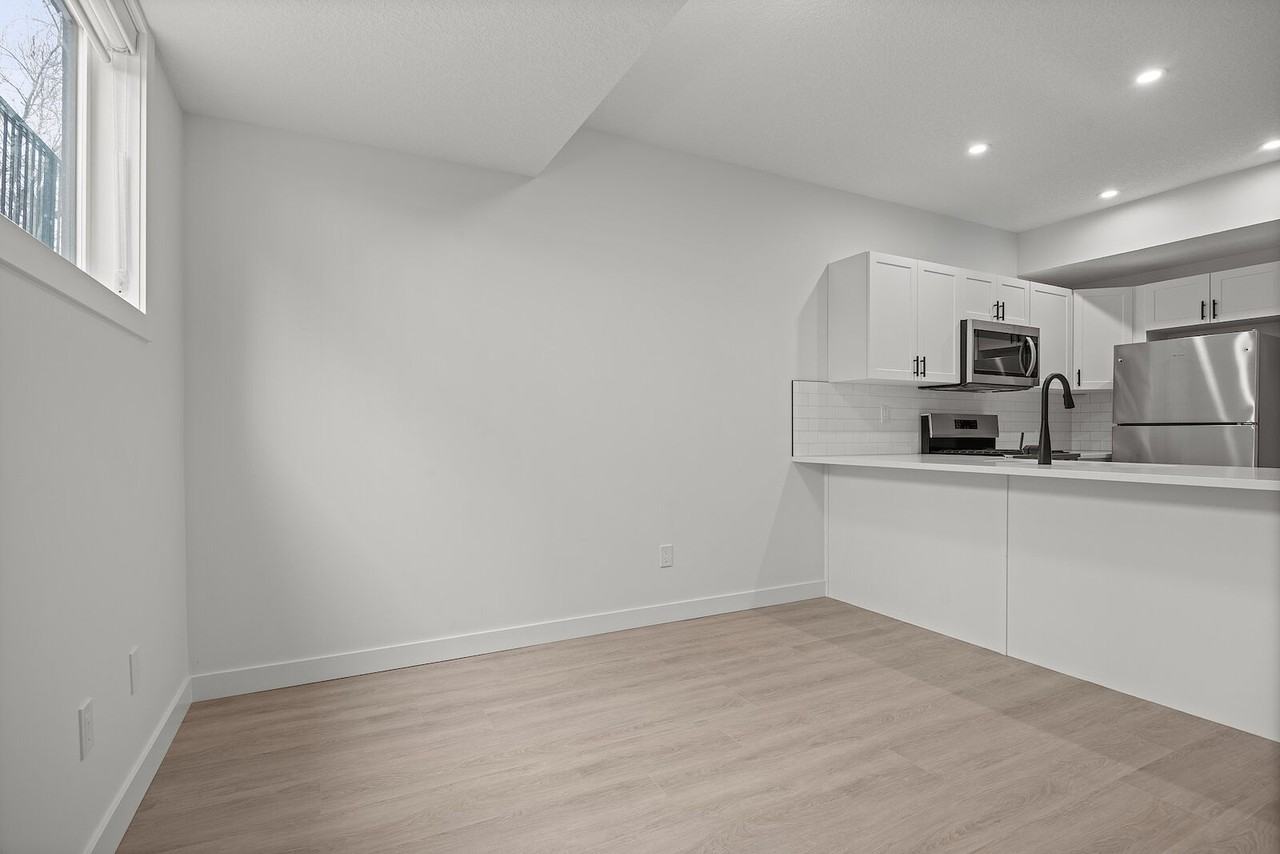 9950 161 Street Northwest - Photo 5 of 20