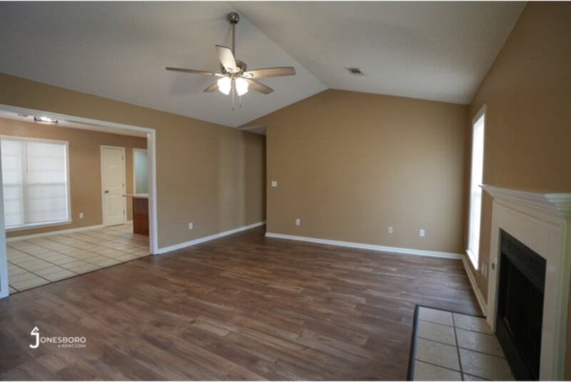 2109 Bristol Dr - Photo 5 of 23