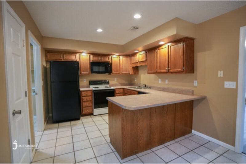 2109 Bristol Dr - Photo 6 of 23