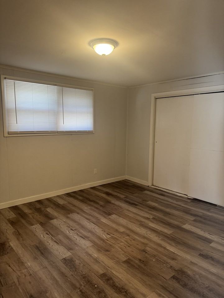 70 Highlawn St #1 - Photo 3 of 9