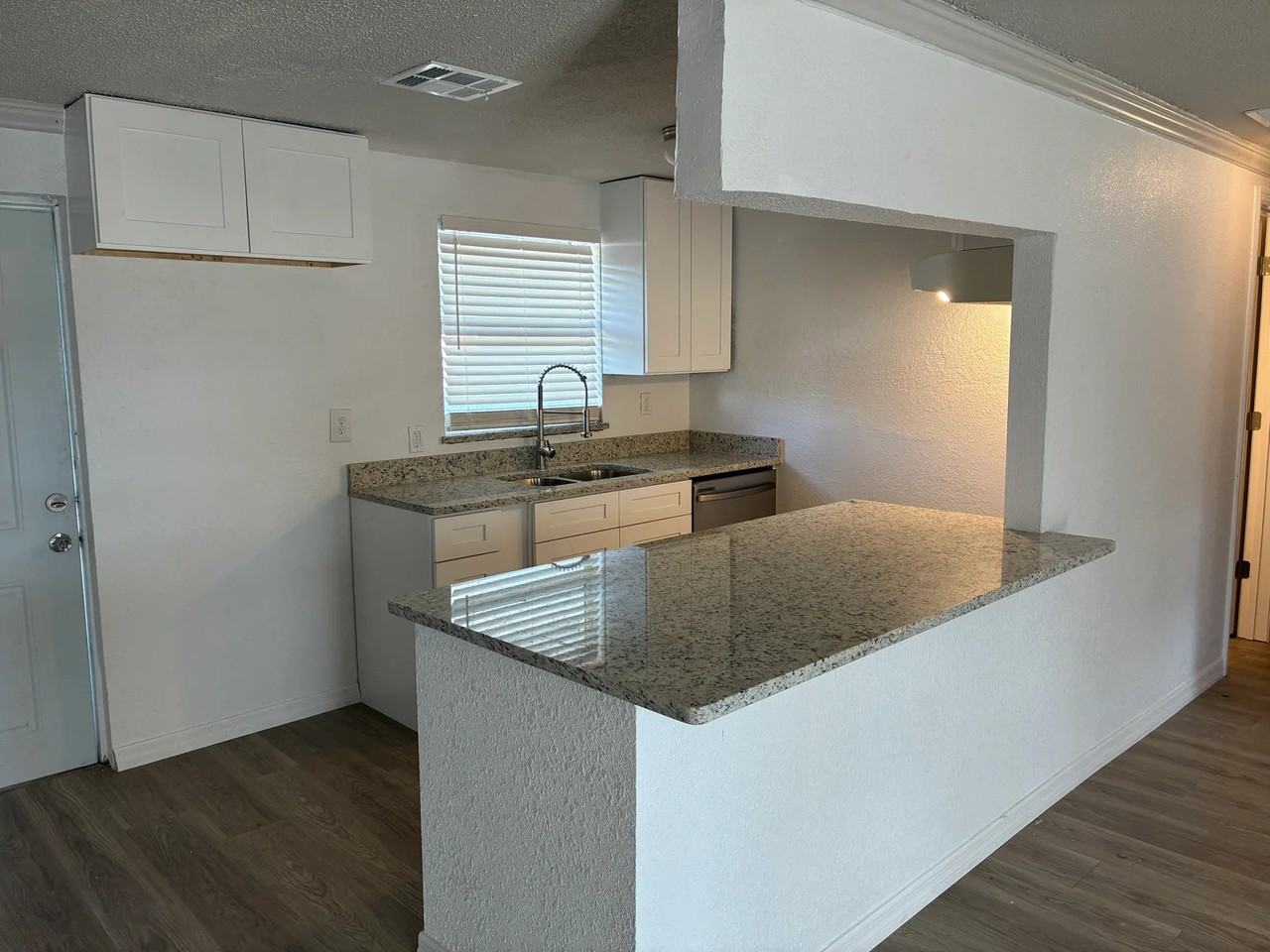 2620 E 33rd Ave #NA - Photo 5 of 10