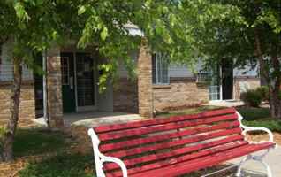 featured image of 1633 N East St