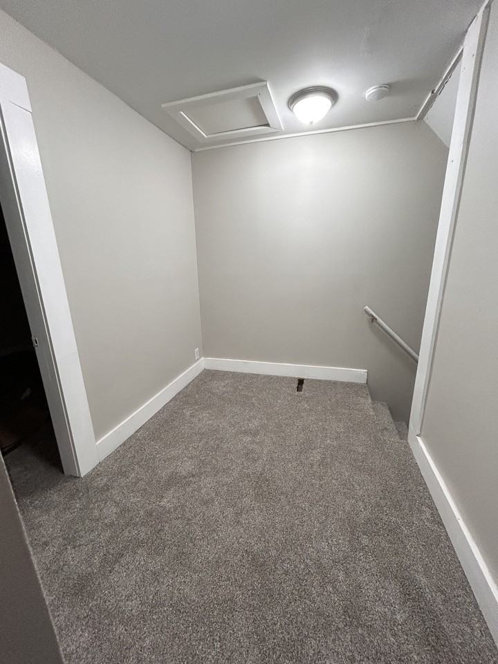 14 Church St #A - Photo 2 of 10