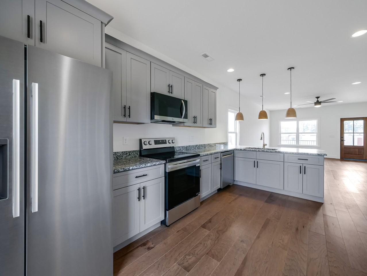 102 Sunset Dr #NA - Photo 3 of 19