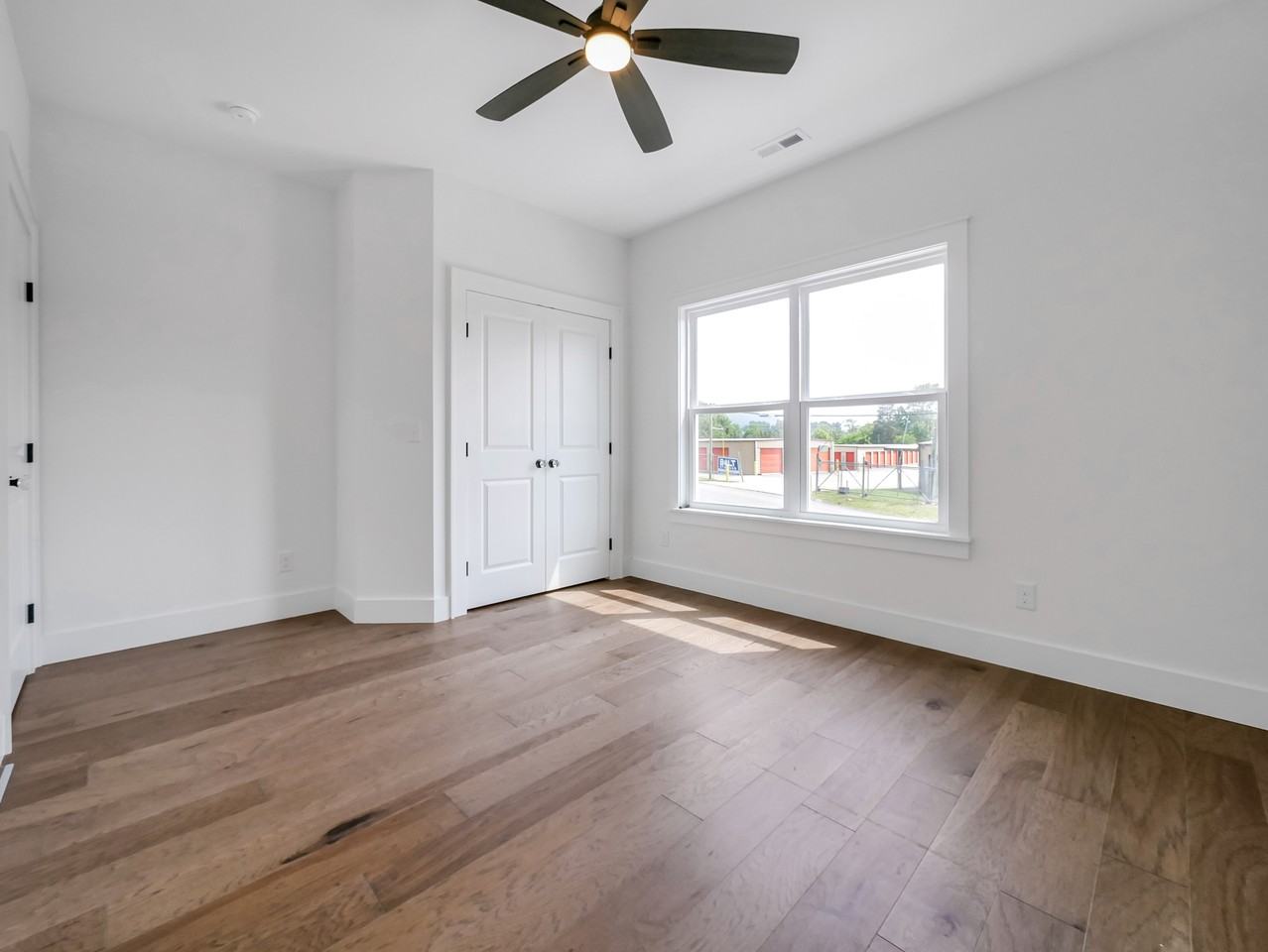 102 Sunset Dr #NA - Photo 7 of 19