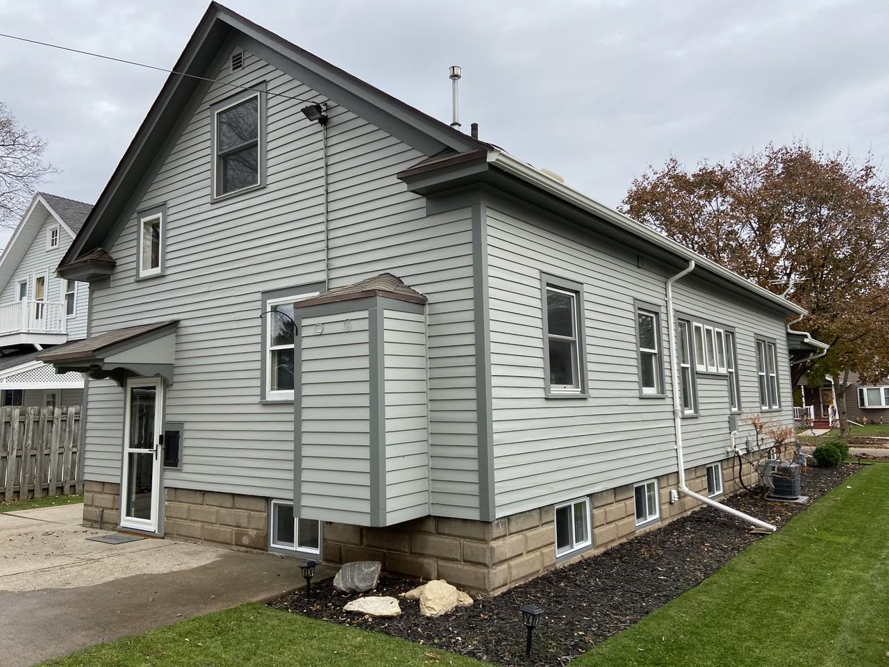 717 S Fairview St #NA - Photo 4 of 37