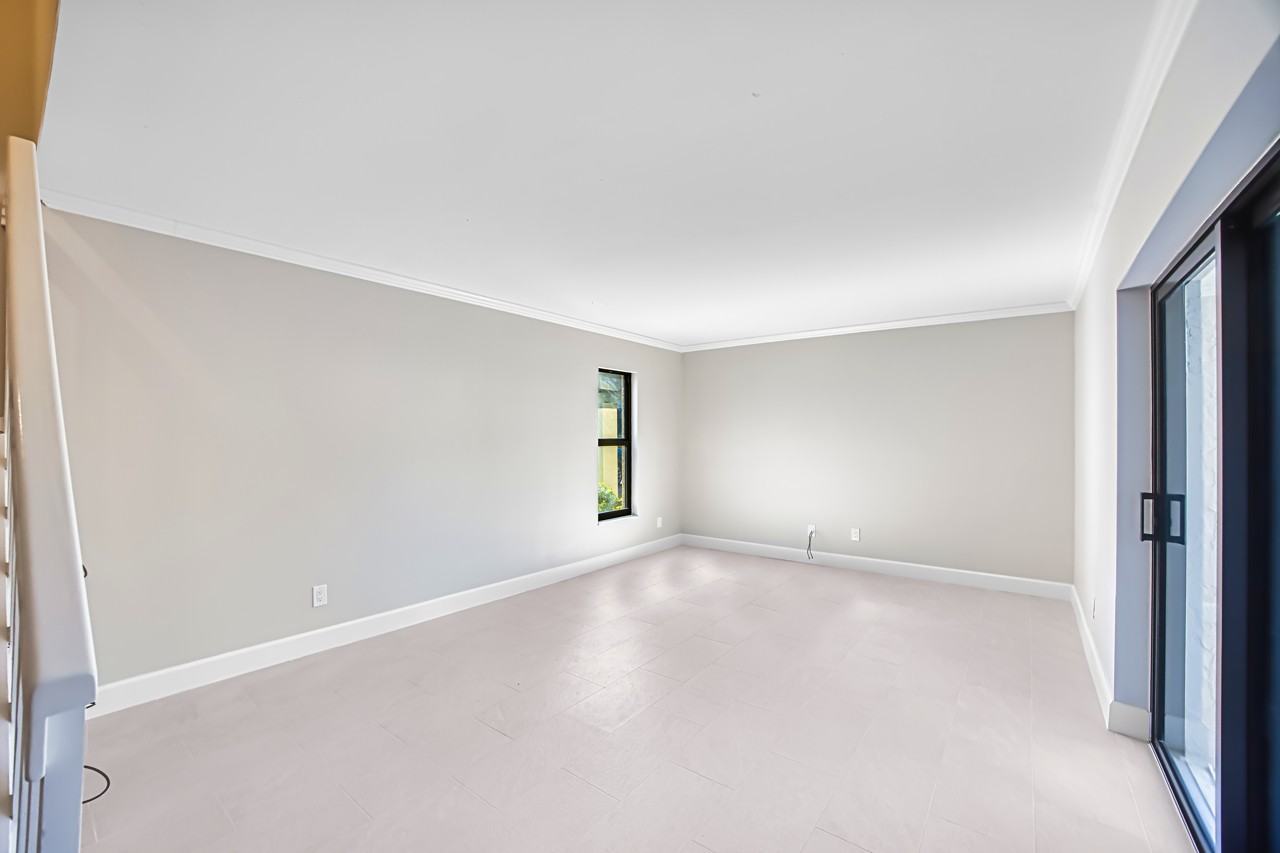 17455 Overhill Dr #A - Photo 6 of 26