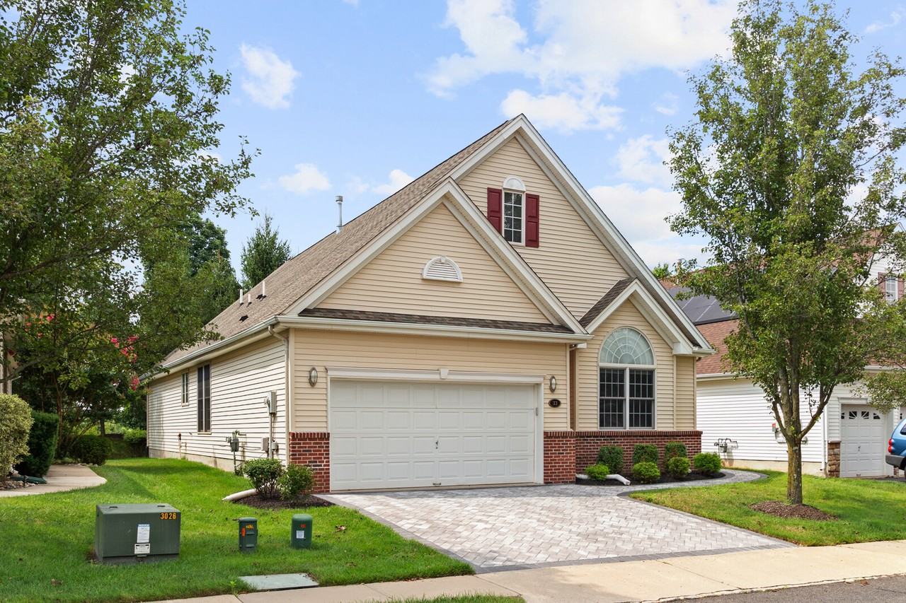 33 Tallman Ln #NA - Photo 2 of 28