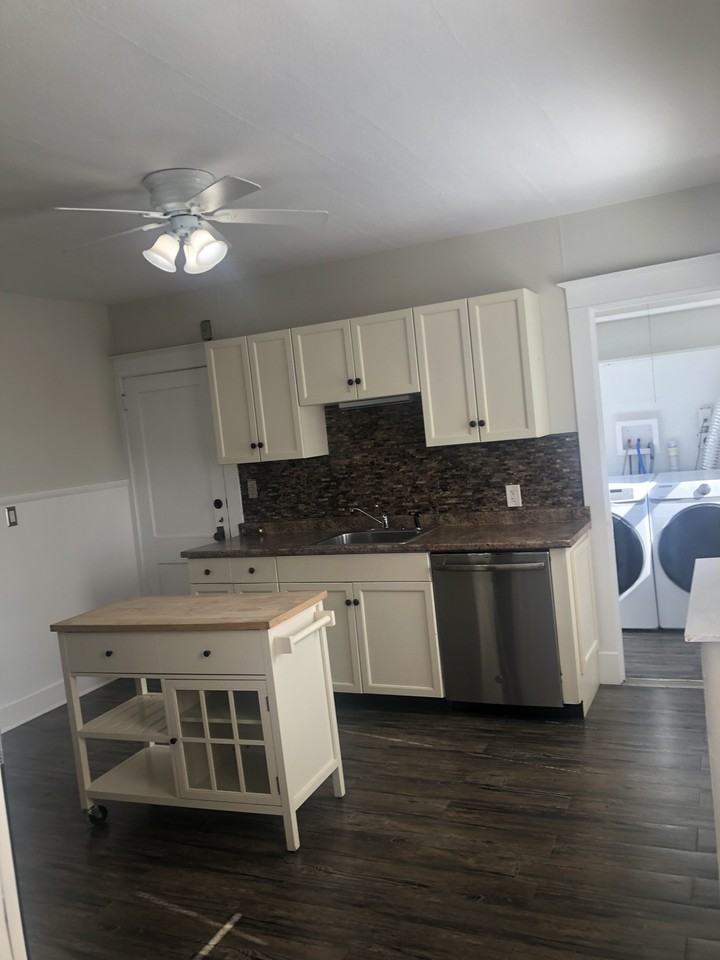 1144 Boulevard #NA - Photo 7 of 10