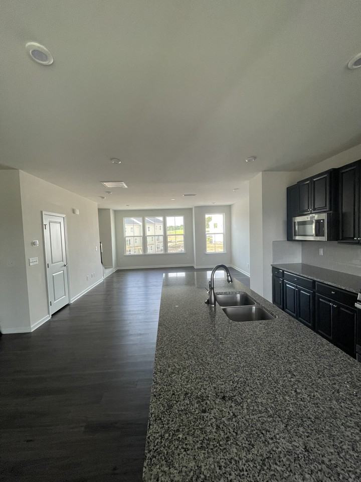 640 Crudent Rd #640 - Photo 4 of 10