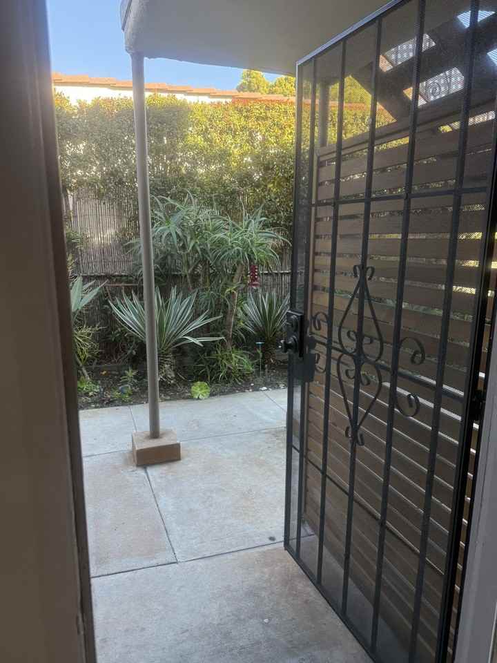 651 Hill St #3 - Photo 4 of 5