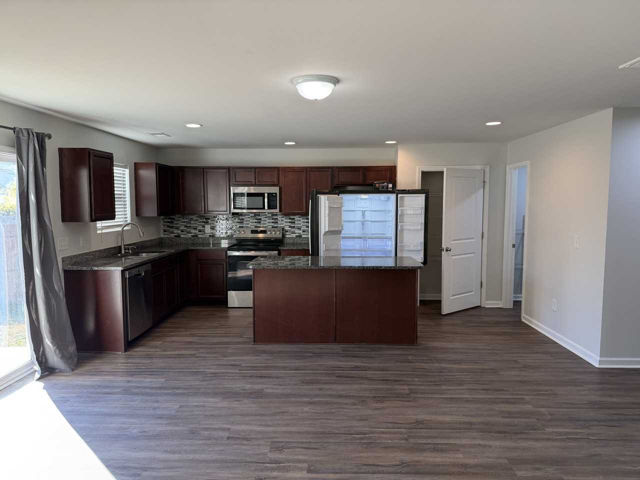 212 Windfall Rd #NA - Photo 5 of 23