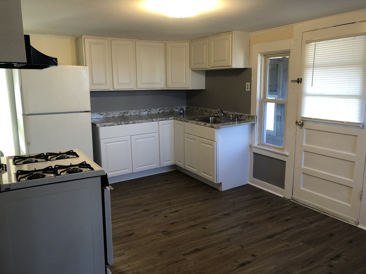 68 Perry Ave #3 - Photo 7 of 7