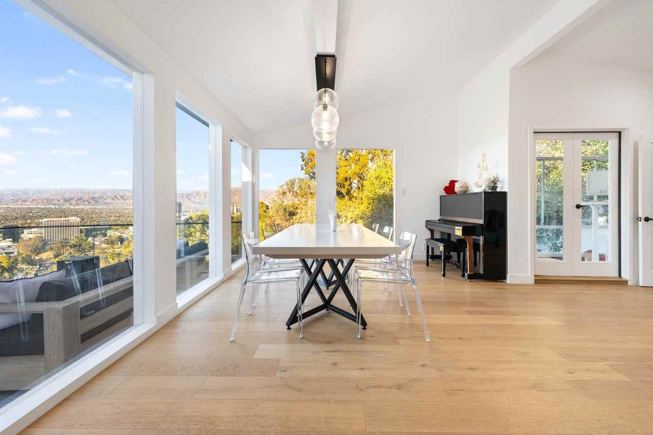 3541 Multiview Dr #NA - Photo 2 of 36