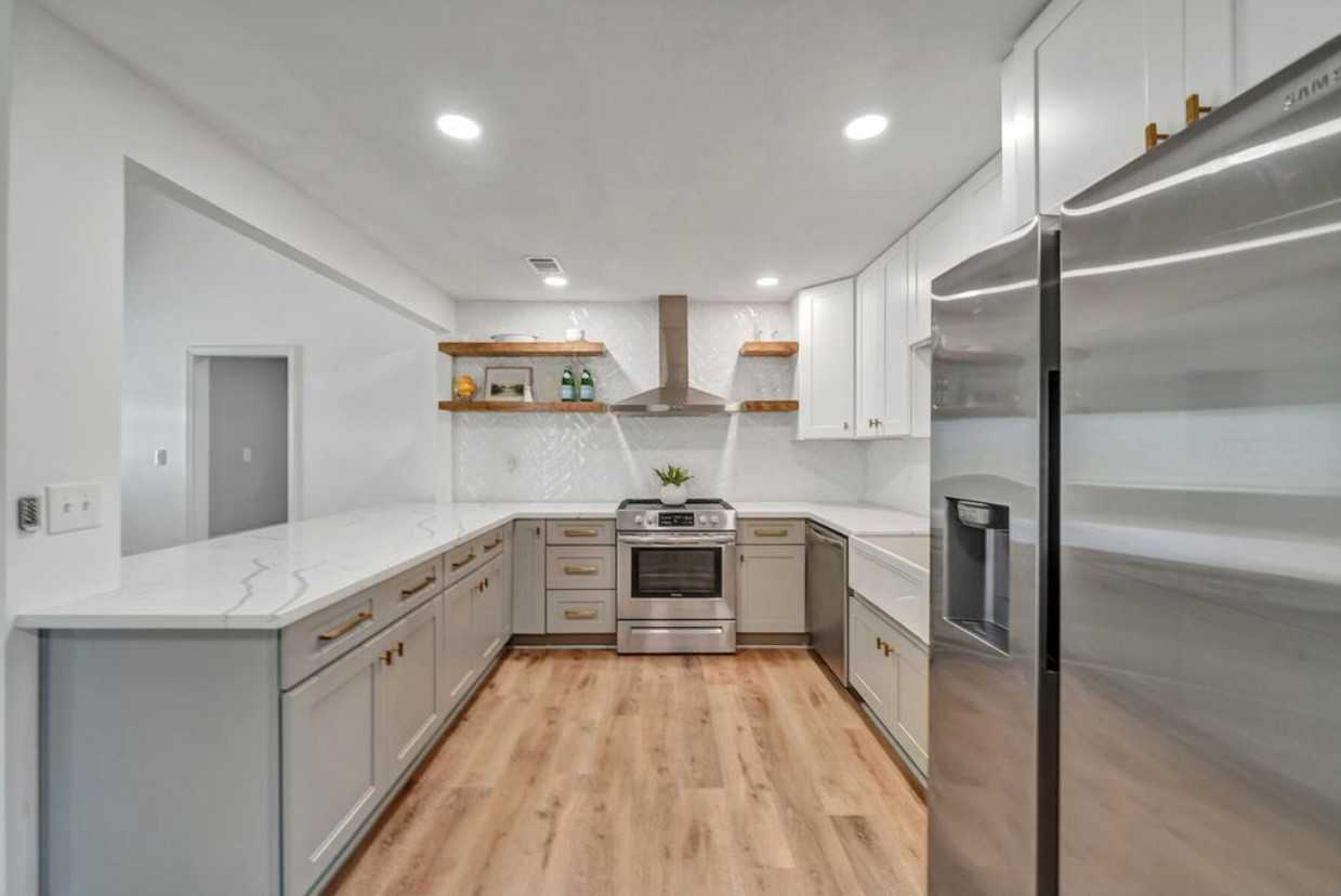 447 Fleshman Dr #NA - Photo 6 of 15