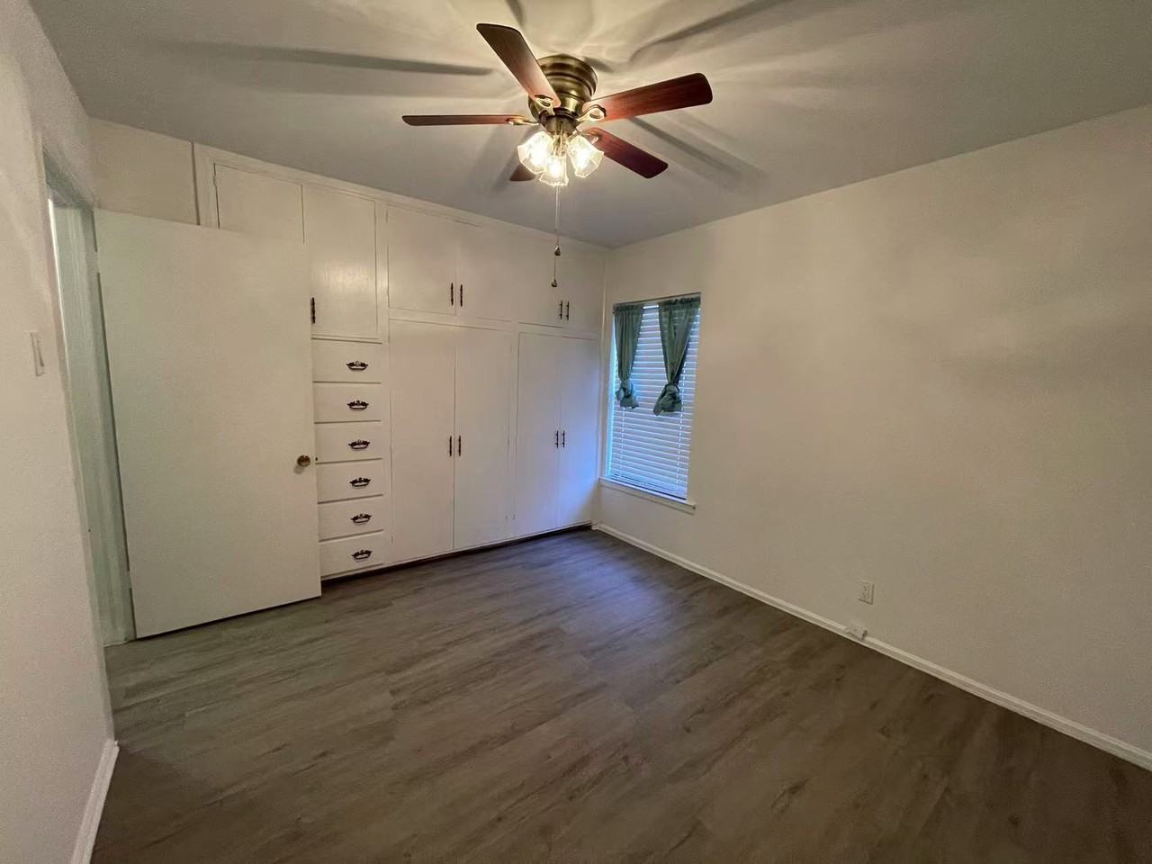 7721 Mohawk Dr #NA - Photo 2 of 13