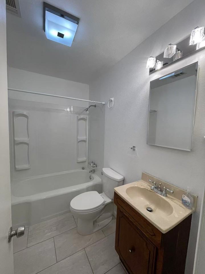 7721 Mohawk Dr #NA - Photo 3 of 13