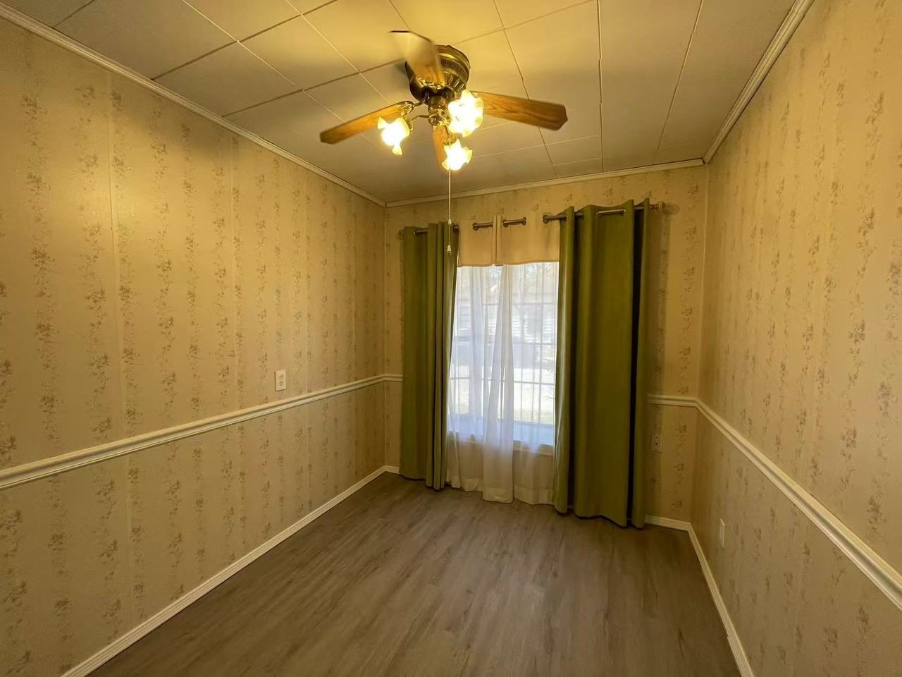 7721 Mohawk Dr #NA - Photo 6 of 13