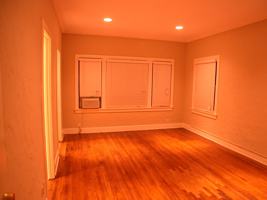 featured image of 1221 E 6th St #4