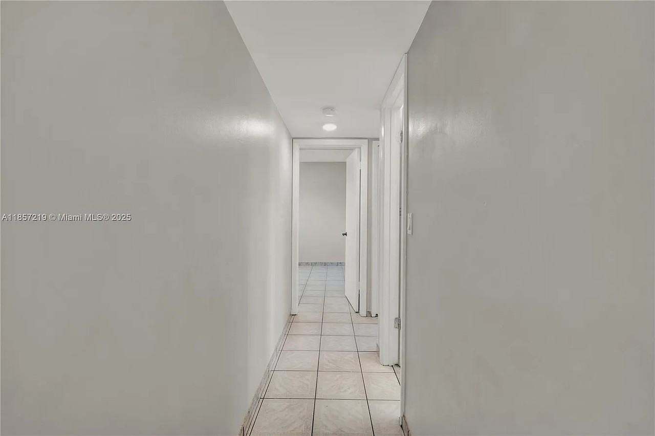 6825 W Flagler St #303 - Photo 6 of 13