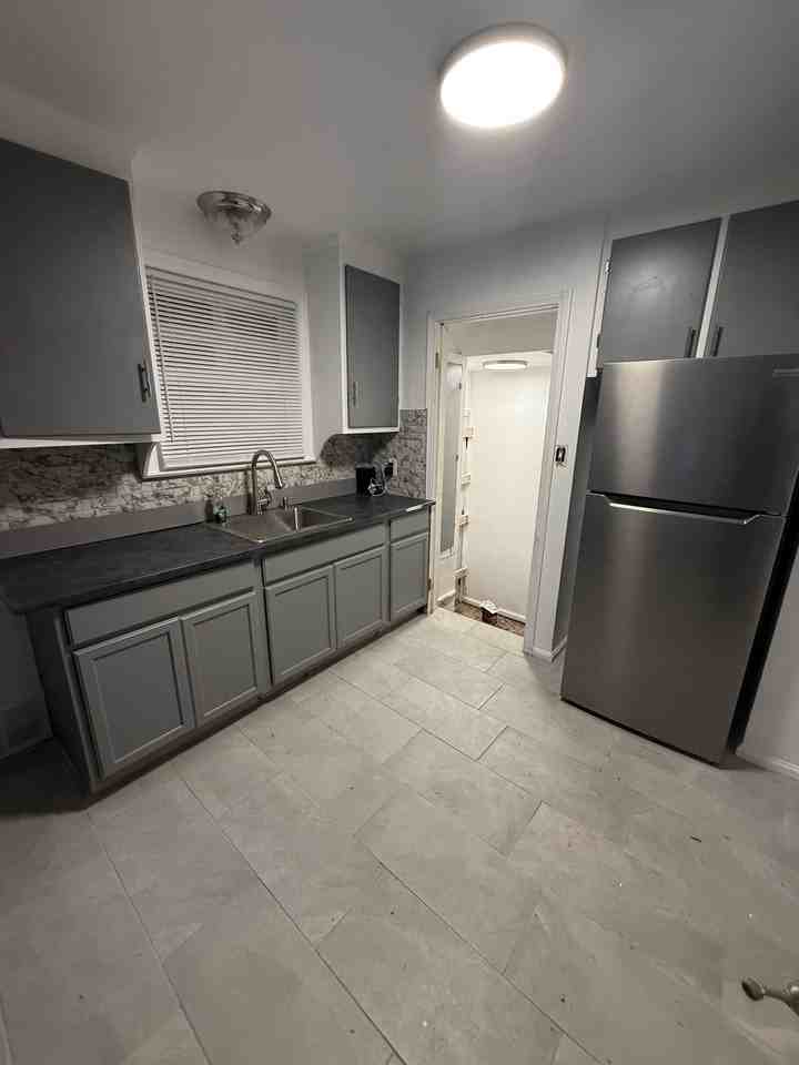 16083 Manning St #NA - Photo 5 of 14