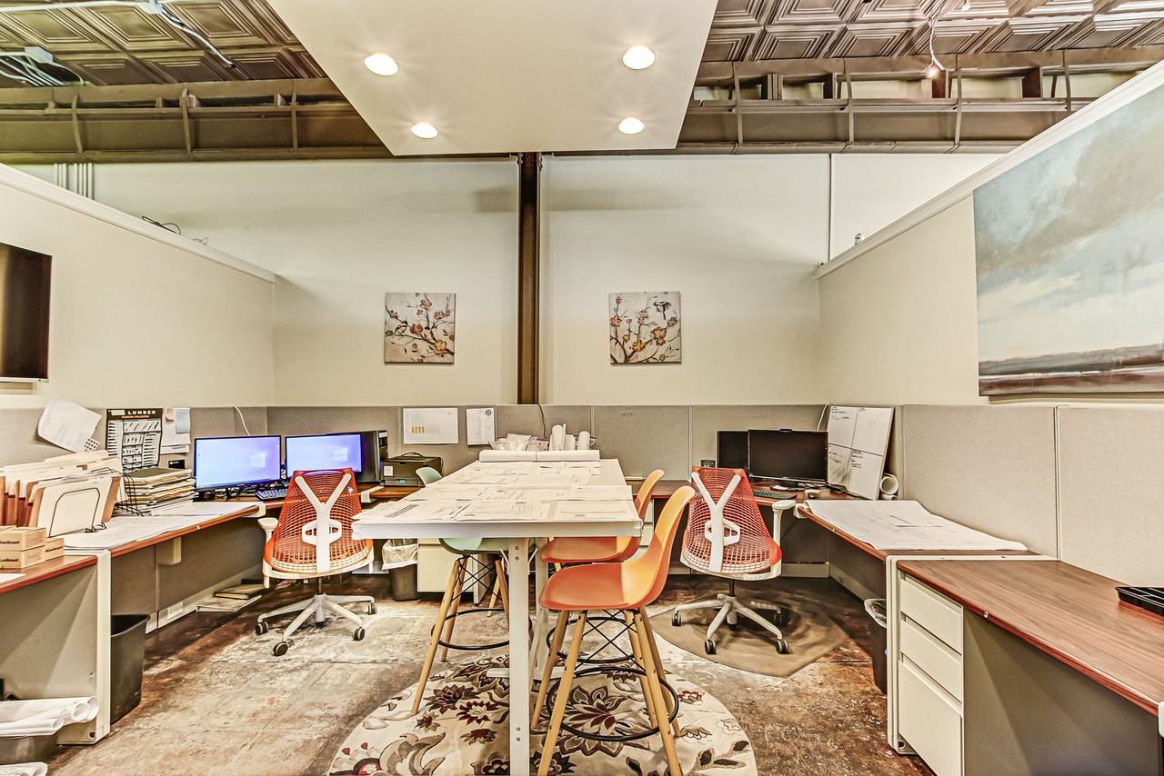 1334 Walnut St #1 - Photo 7 of 11