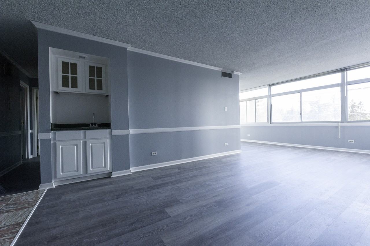 1313 N Williams St #505 - Photo 3 of 29