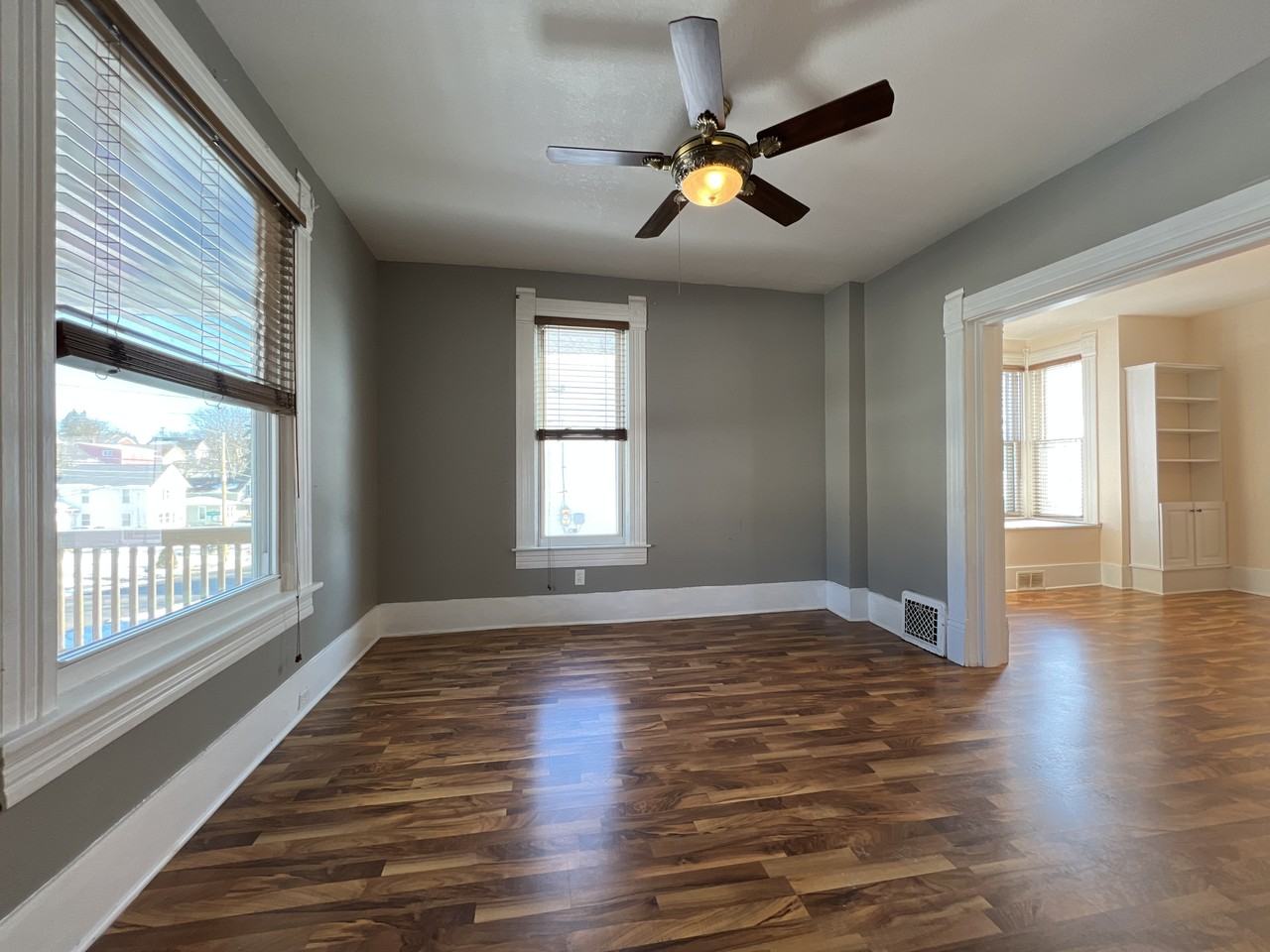 1950 Bennett St #1 - Photo 4 of 21