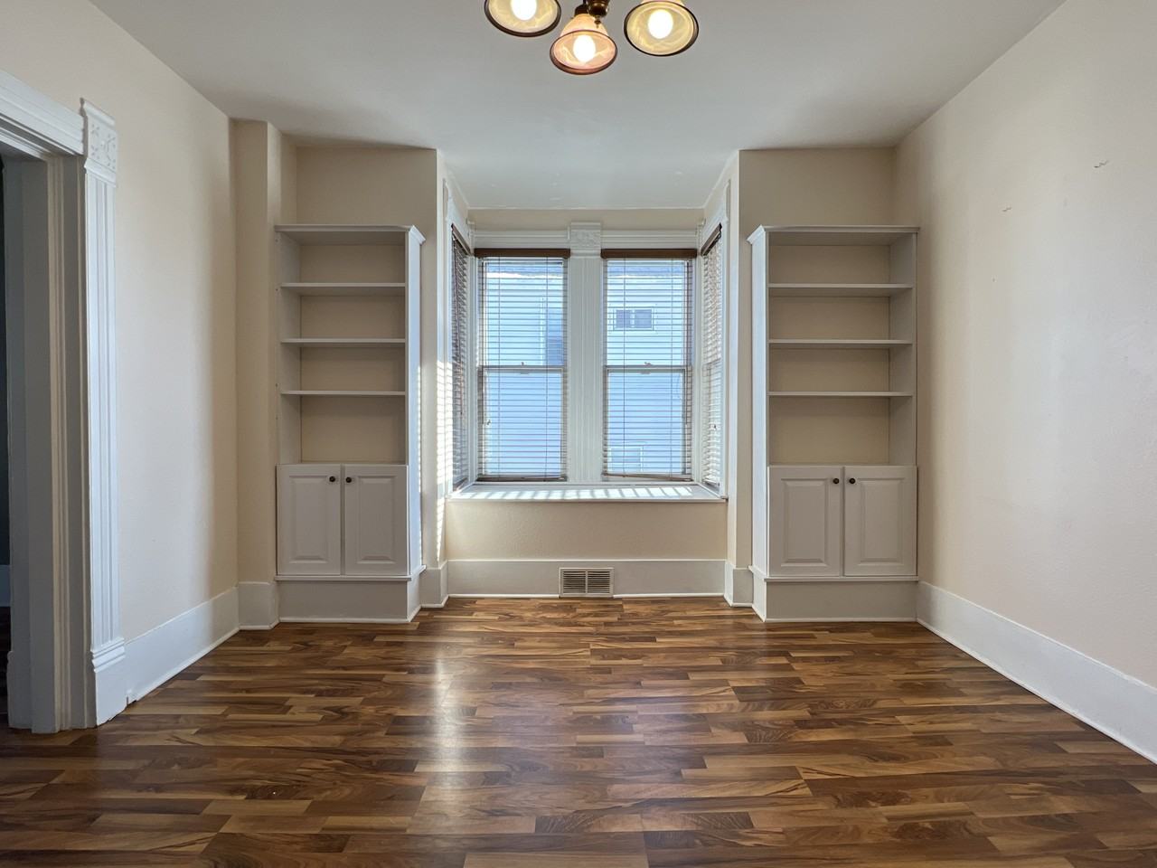 1950 Bennett St #1 - Photo 6 of 21