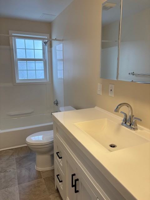 1216 Middle Tpke W #B1 - Photo 4 of 7