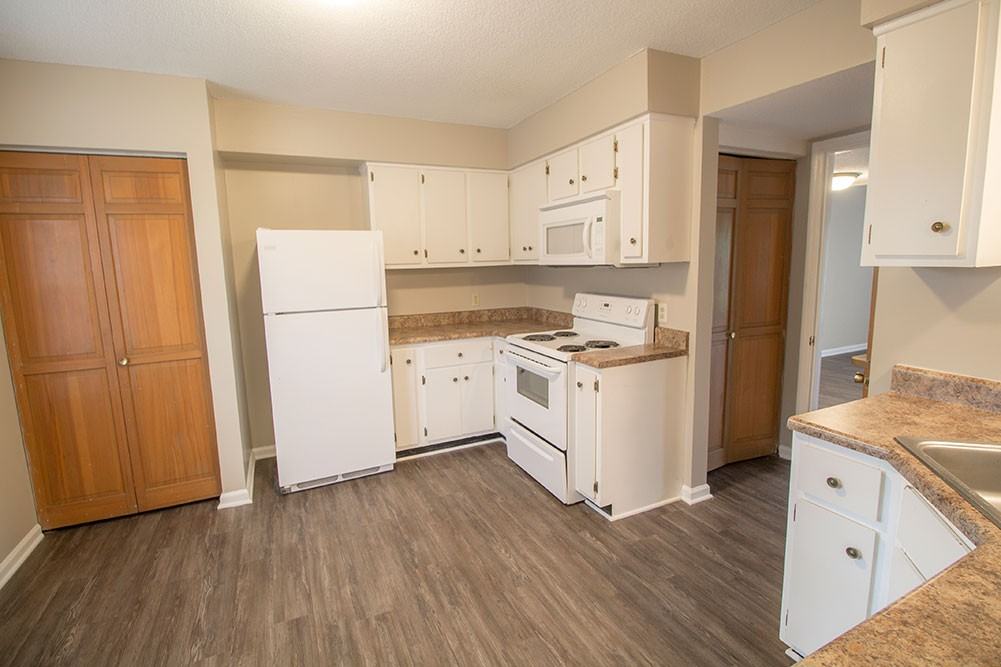 1201 Old highway 63 - 107 #107 - Photo 4 of 32