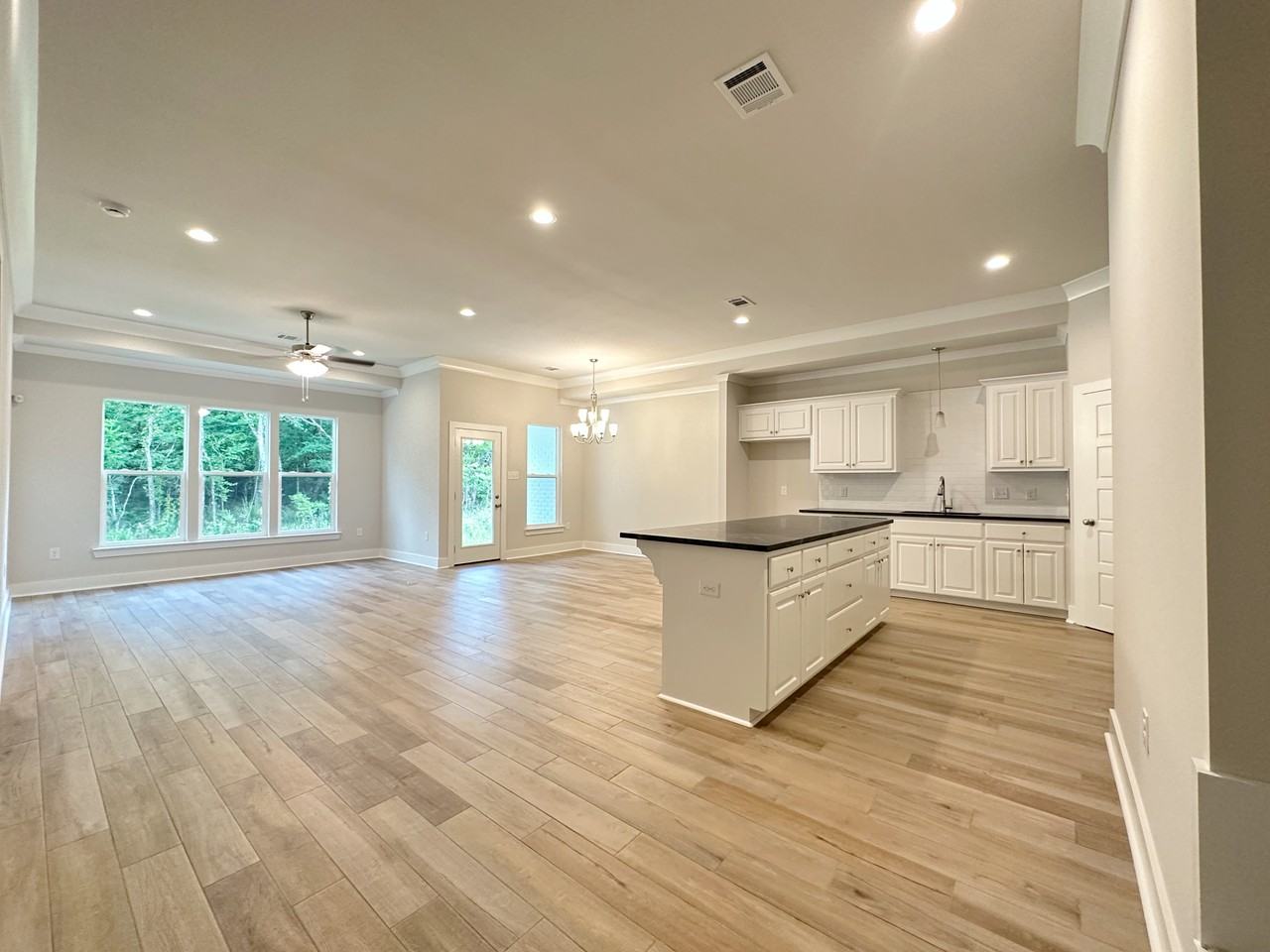 7210 Rolling Fork Rd #NA - Photo 2 of 19