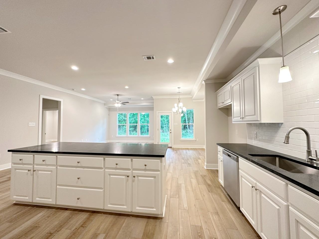 7210 Rolling Fork Rd #NA - Photo 5 of 19