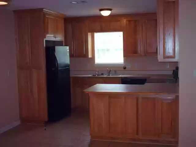 300 Cleese Ct #NA - Photo 4 of 5