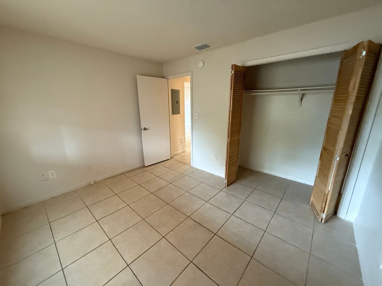 2221 Nw 58th Ter #15 - Photo 3 of 19