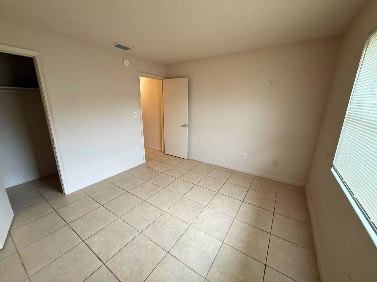 2221 Nw 58th Ter #15 - Photo 6 of 19