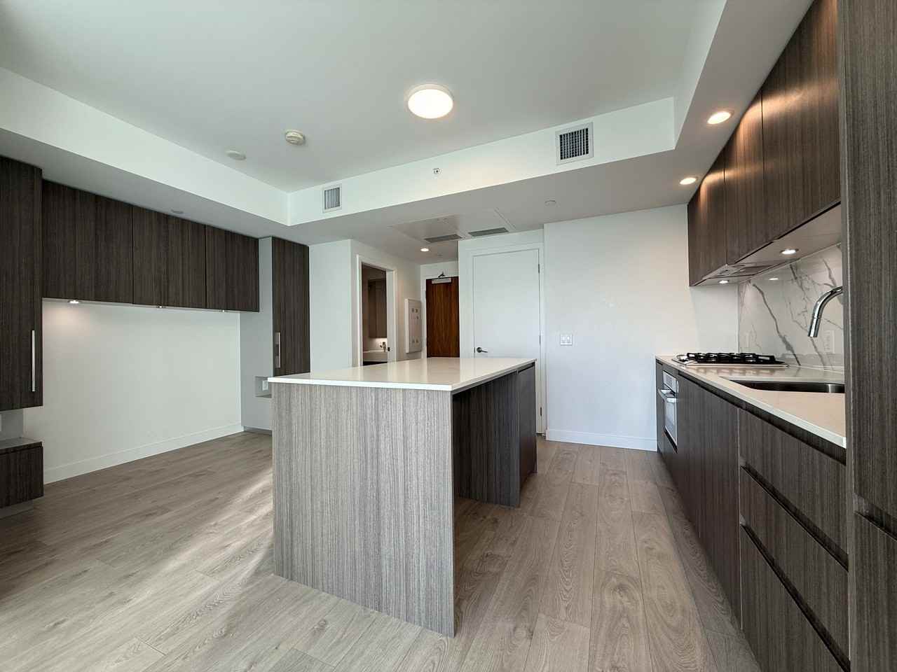 6463 Silver Avenue #1603 - Photo 4 of 18