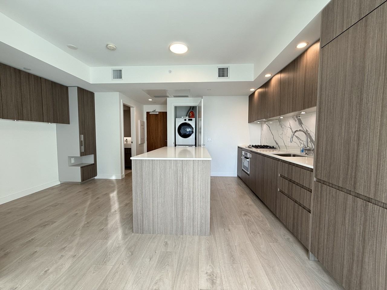 6463 Silver Avenue #1603 - Photo 6 of 18