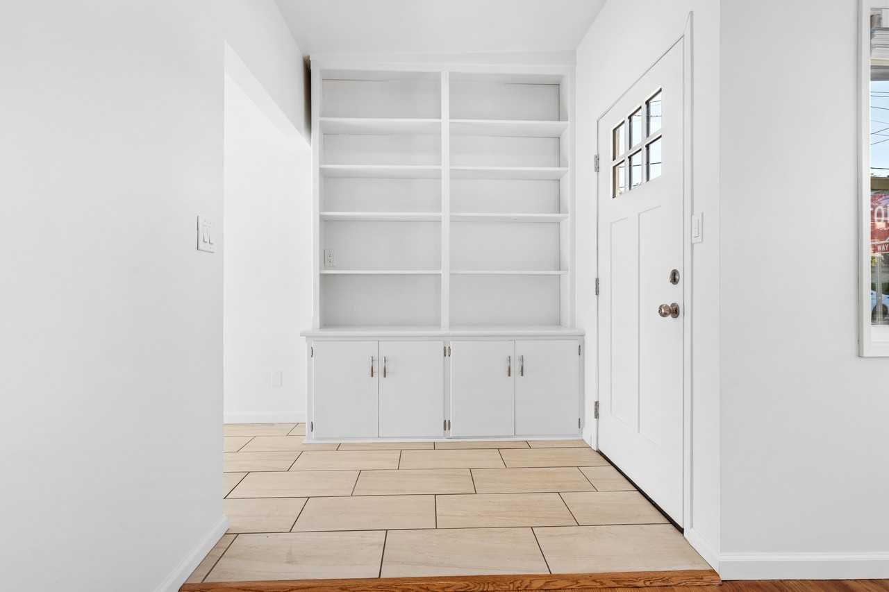 3751 Centre St #NA - Photo 6 of 19