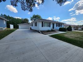 featured image of 3502 Veralta Dr #1