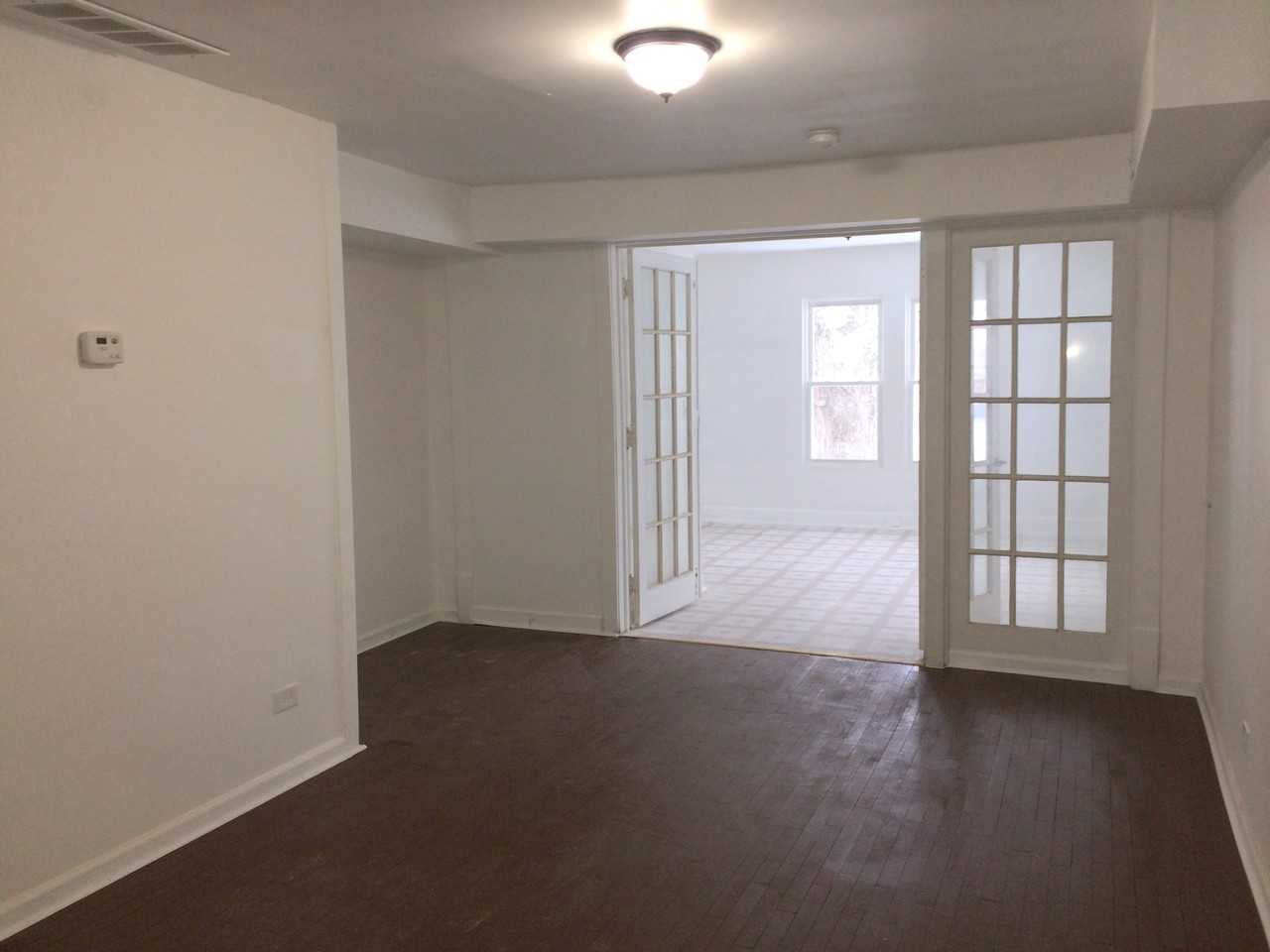 527 N County St #2 - Photo 6 of 9